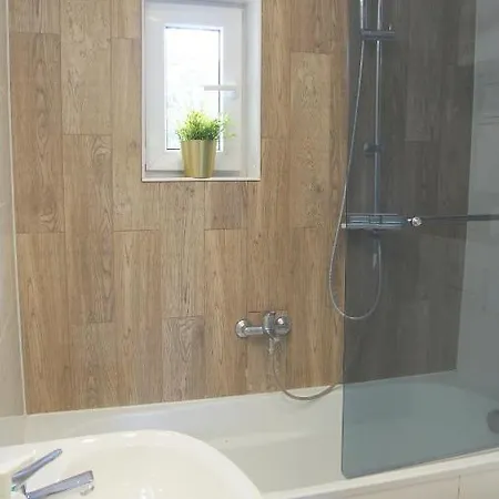 Hotelique Apartment